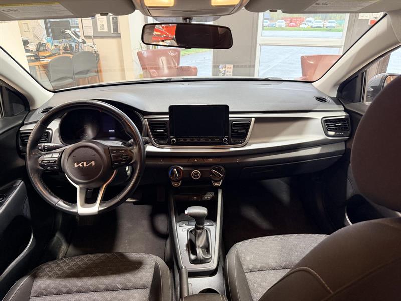 kia Rio 2022 - 26