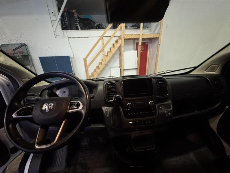 ram ProMaster 2023 - 10