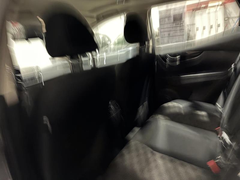 nissan Qashqai 2023 - 13