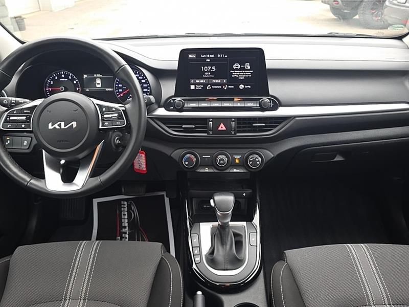 kia Forte 2023 - 21