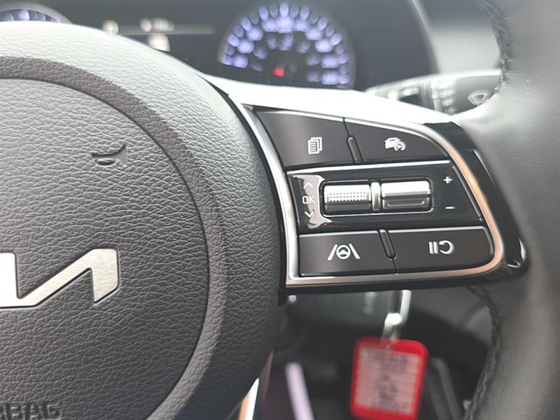 kia Forte 2023 - 30