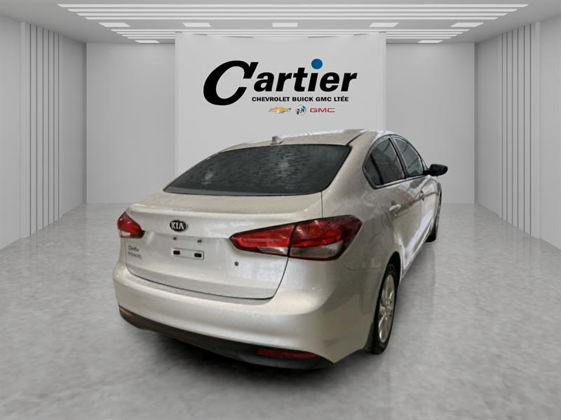 kia Forte 2018 - 4