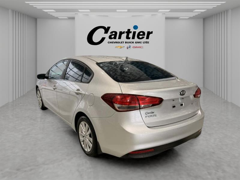 kia Forte 2018 - 7