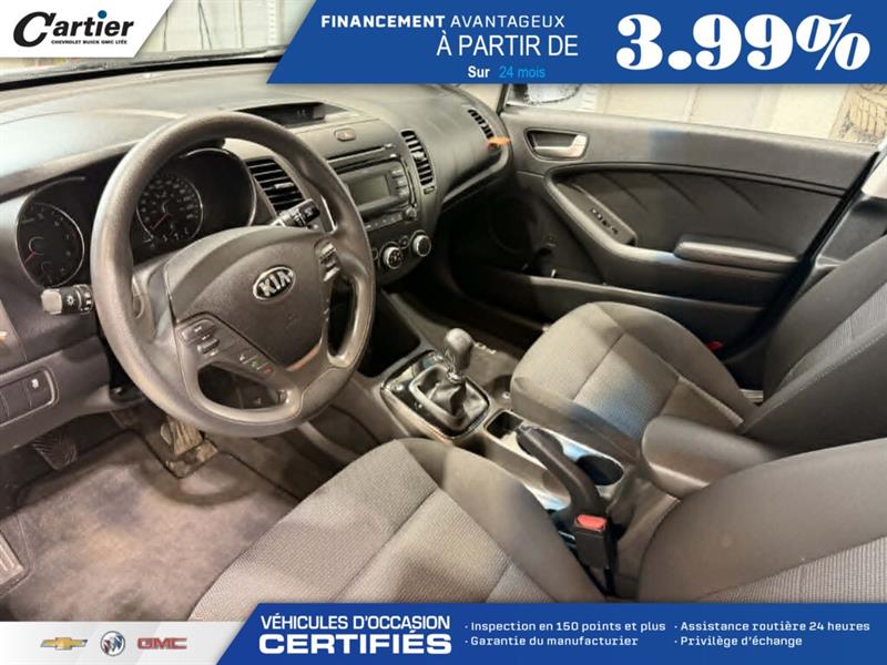 kia Forte 2018 - 11