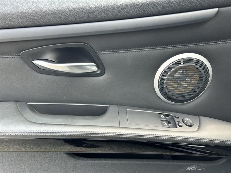 bmw M3 2011 - 21