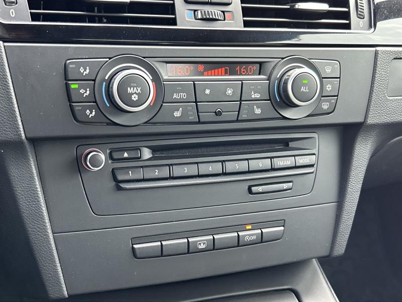bmw M3 2011 - 27
