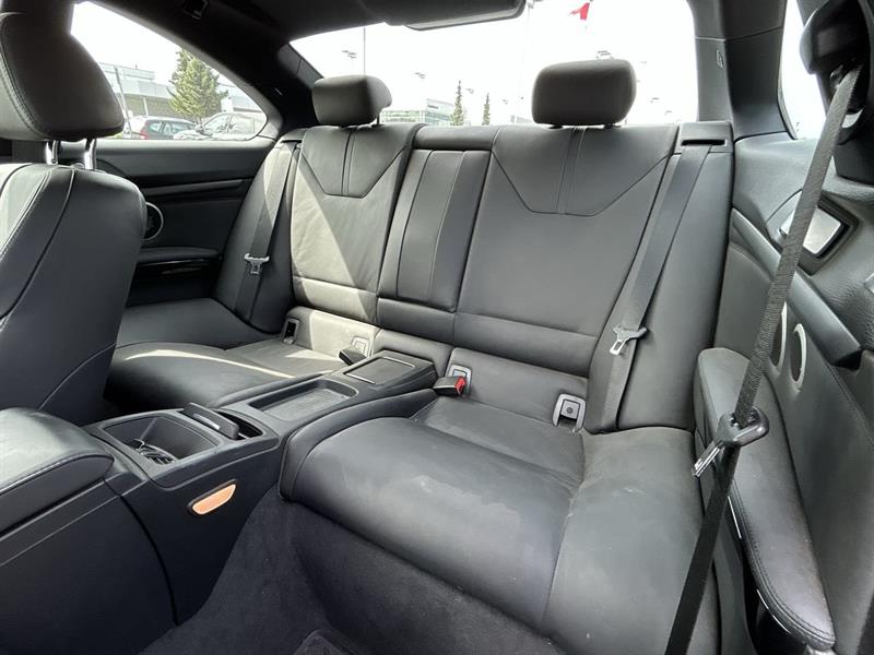 bmw M3 2011 - 30