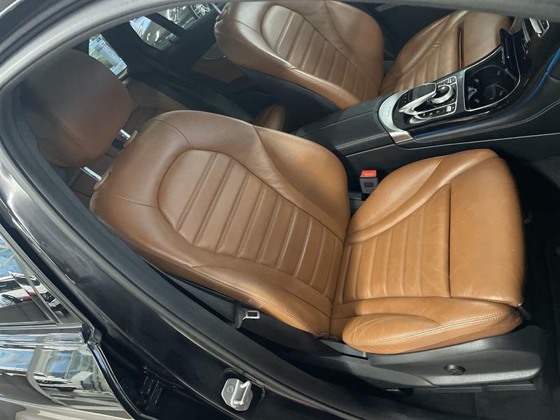 mercedes-benz GLC 43 AMG 2019 - 33