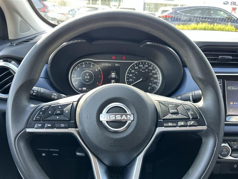 nissan Versa 2023 - 22