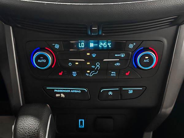 ford Escape 2018 - 22