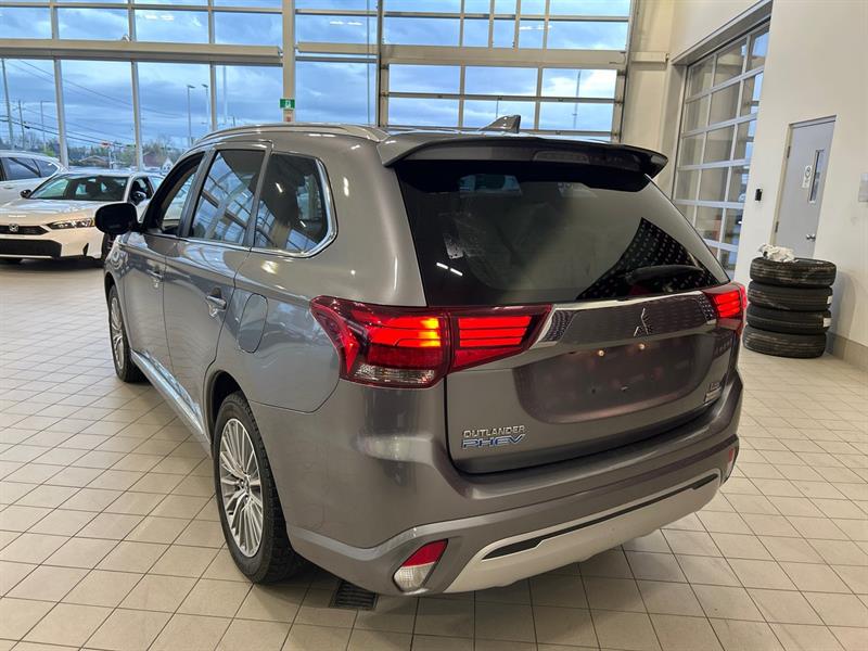 mitsubishi Outlander PHEV 2022 - 4