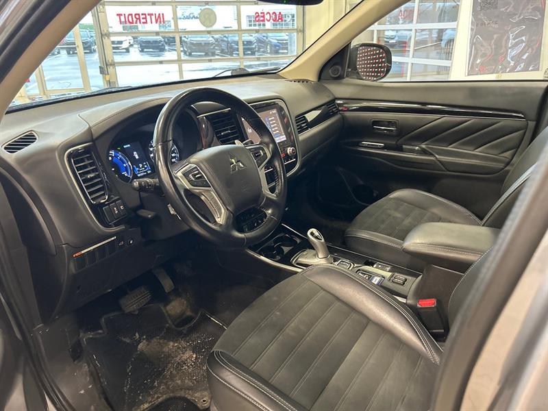 mitsubishi Outlander PHEV 2022 - 9