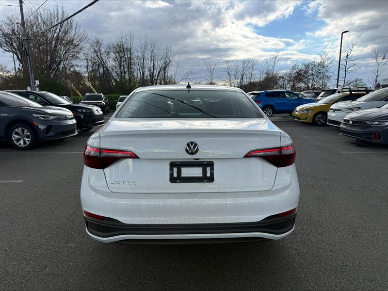 volkswagen Jetta 2023 - 10