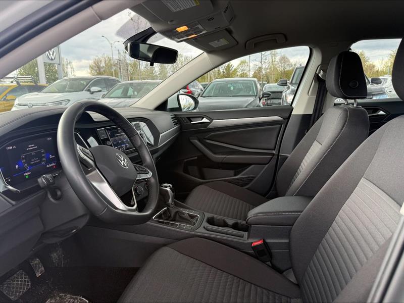 volkswagen Jetta 2023 - 14