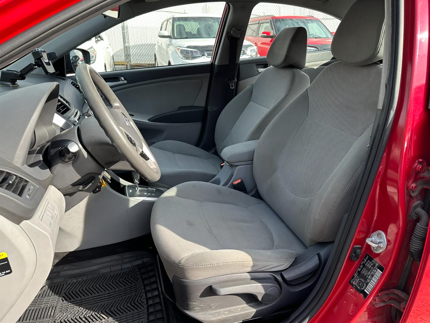 hyundai Accent 2014 - 10