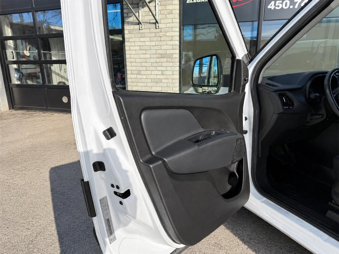 ram ProMaster City fourgonnette utilitaire 2021 - 23