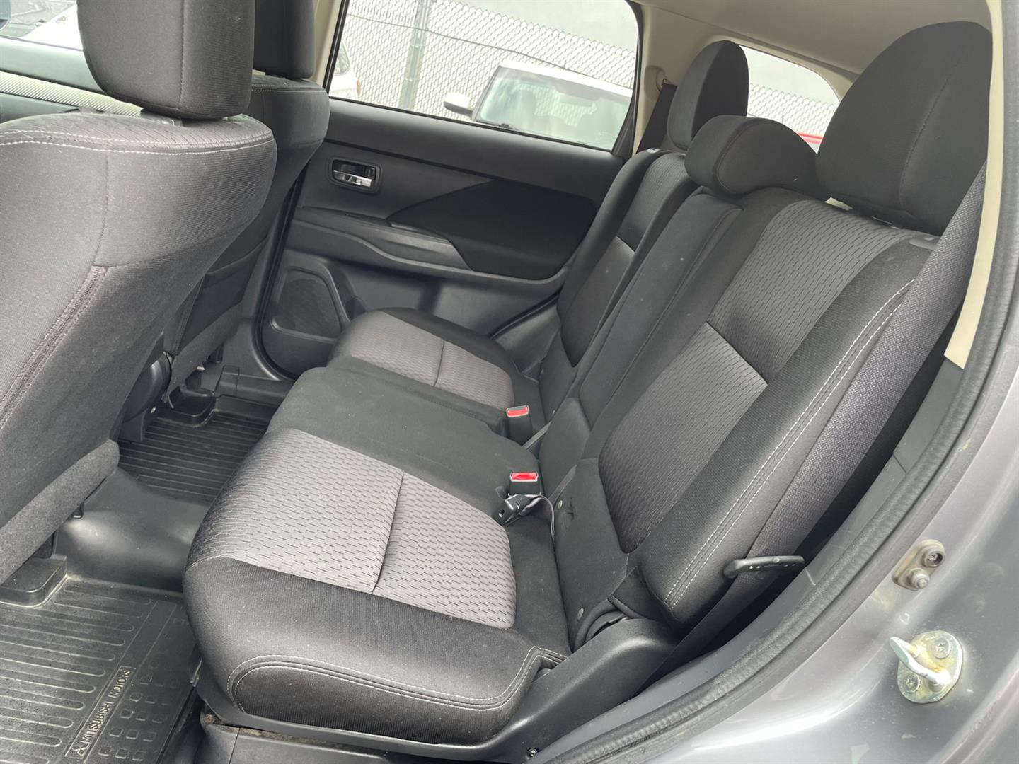 mitsubishi Outlander 2015 - 11