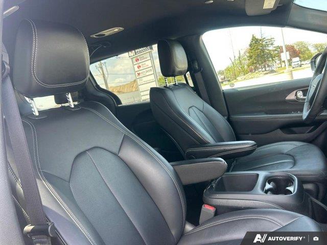 chrysler Grand Caravan 2025 - 25