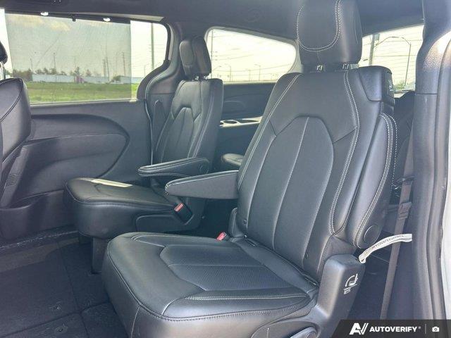 chrysler Grand Caravan 2025 - 26