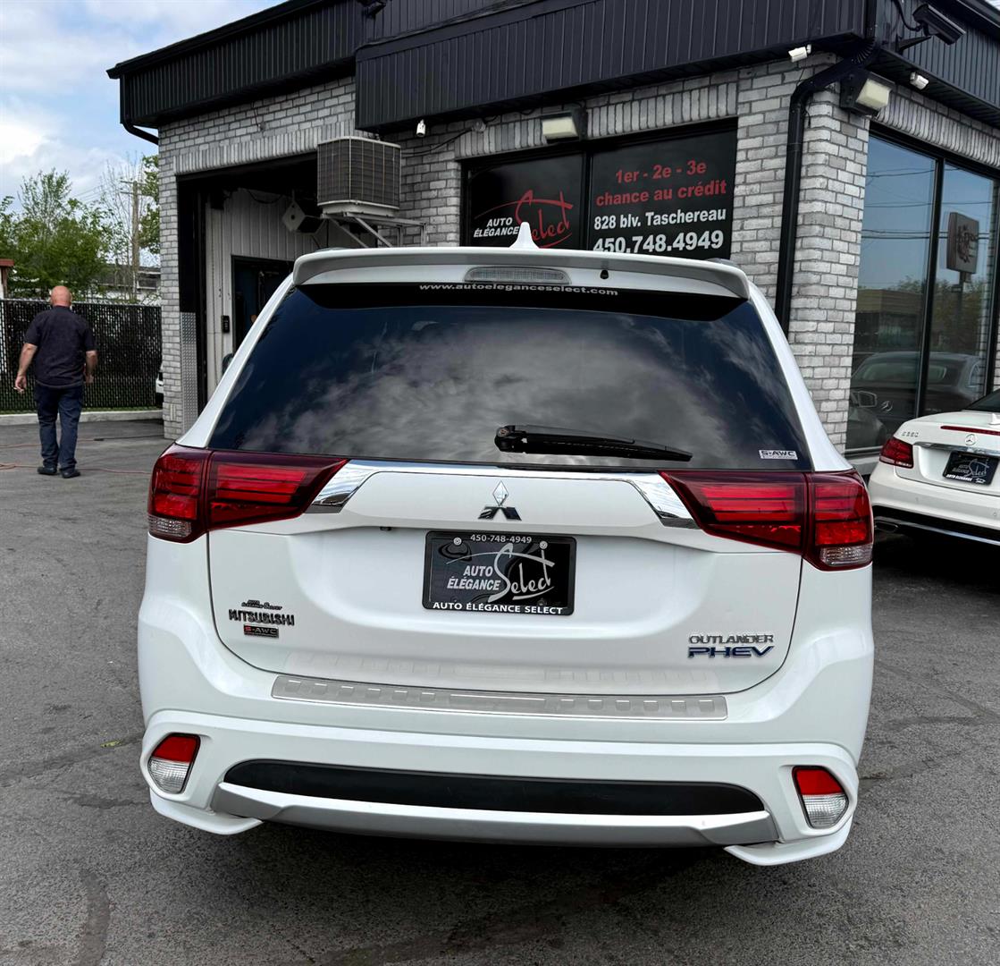 mitsubishi Outlander PHEV 2018 - 14