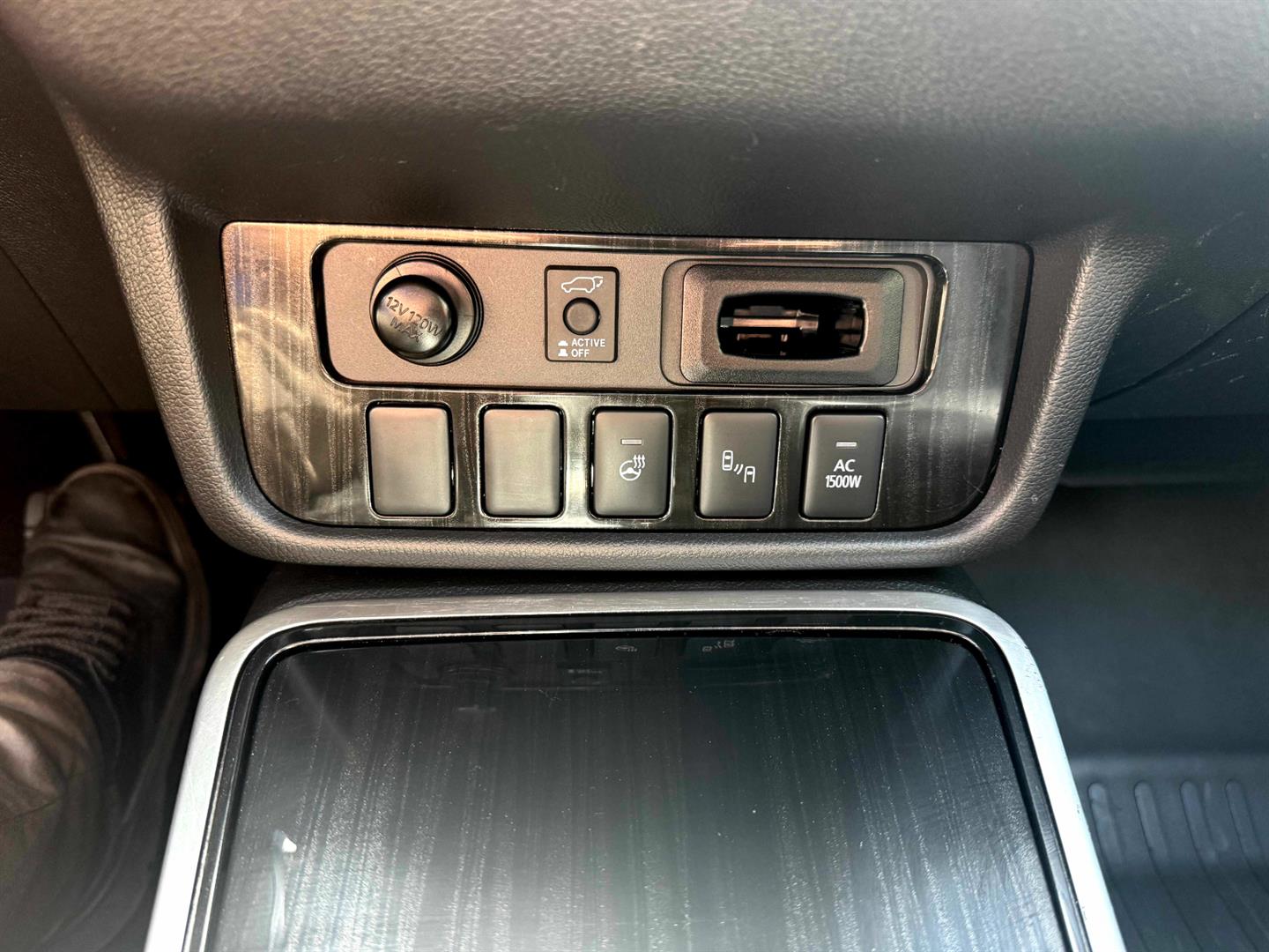 mitsubishi Outlander PHEV 2018 - 23