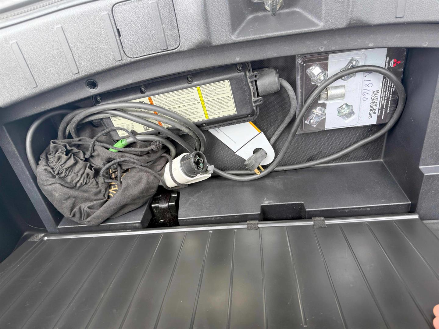 mitsubishi Outlander PHEV 2018 - 32