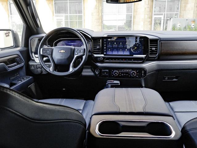 chevrolet Silverado 1500 2024 - 30