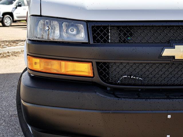 chevrolet Express Cargo Van 2026 - 5