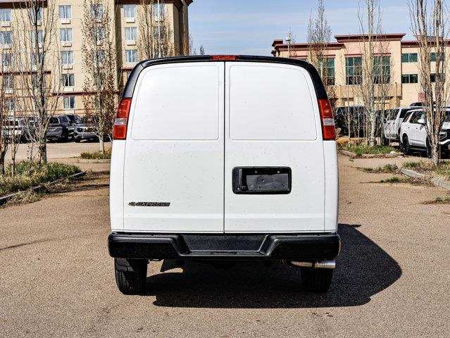 chevrolet Express Cargo Van 2026 - 12