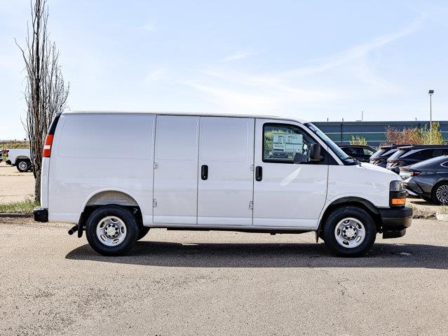 chevrolet Express Cargo Van 2026 - 14