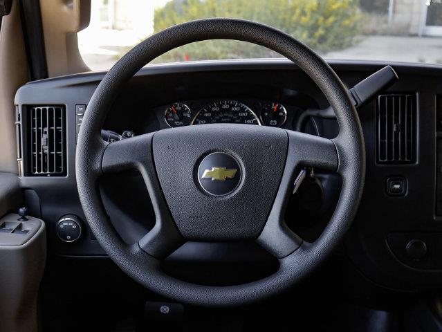 chevrolet Express Cargo Van 2026 - 26