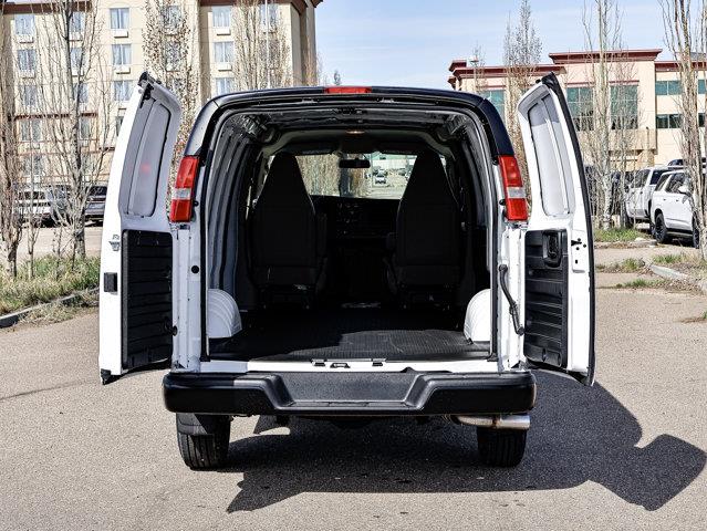 chevrolet Express Cargo Van 2026 - 15