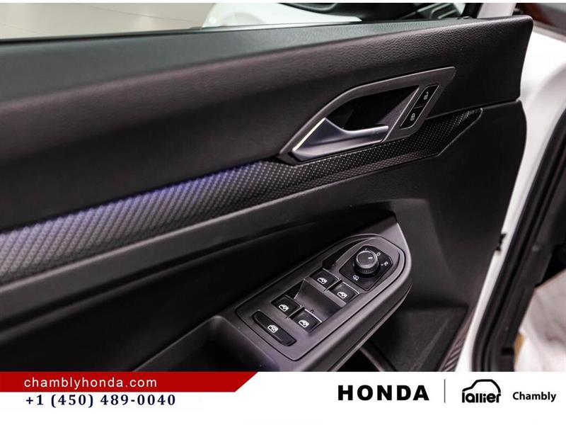 volkswagen Golf R 2023 - 11