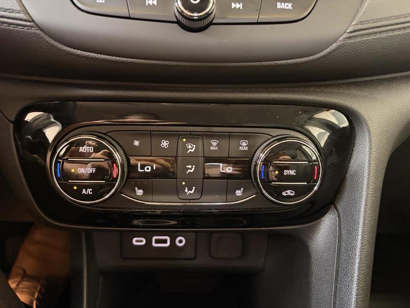 buick Encore 2023 - 17