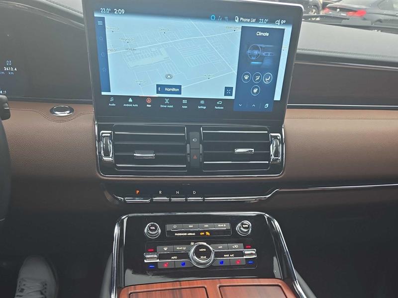 lincoln Navigator 2024 - 9