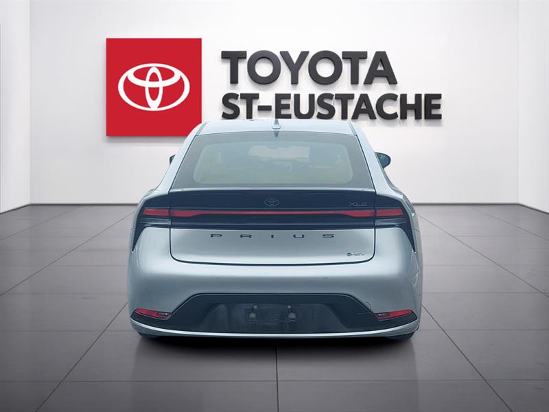toyota Prius 2024 - 6