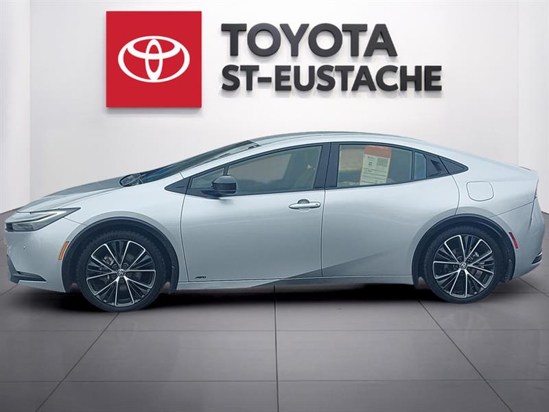 toyota Prius 2024 - 8