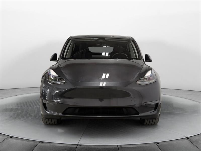 tesla Model Y 2024 - 2