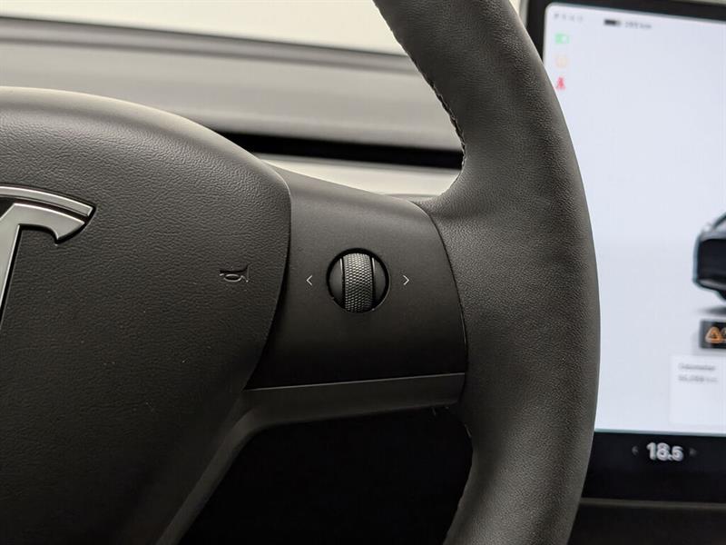 tesla Model Y 2024 - 19