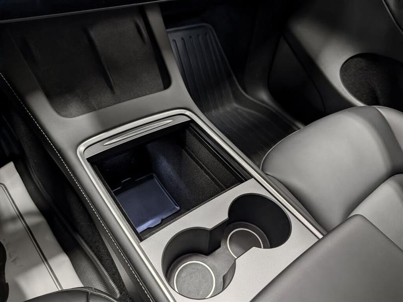 tesla Model Y 2024 - 22