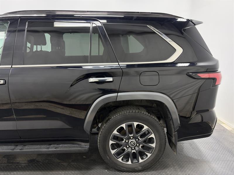 toyota Sequoia 2023 - 5