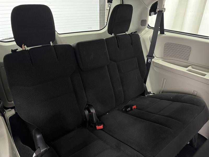 dodge Grand Caravan 2018 - 32