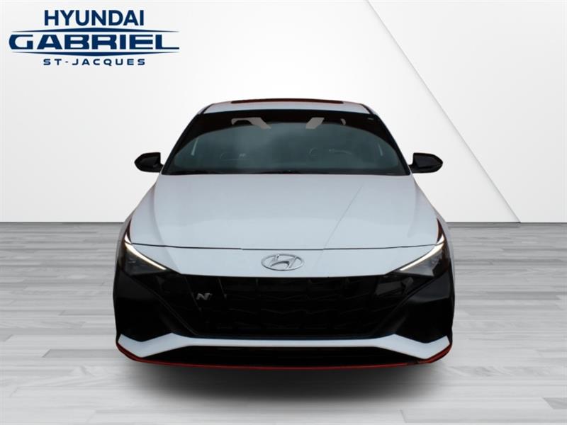hyundai Elantra 2023 - 2
