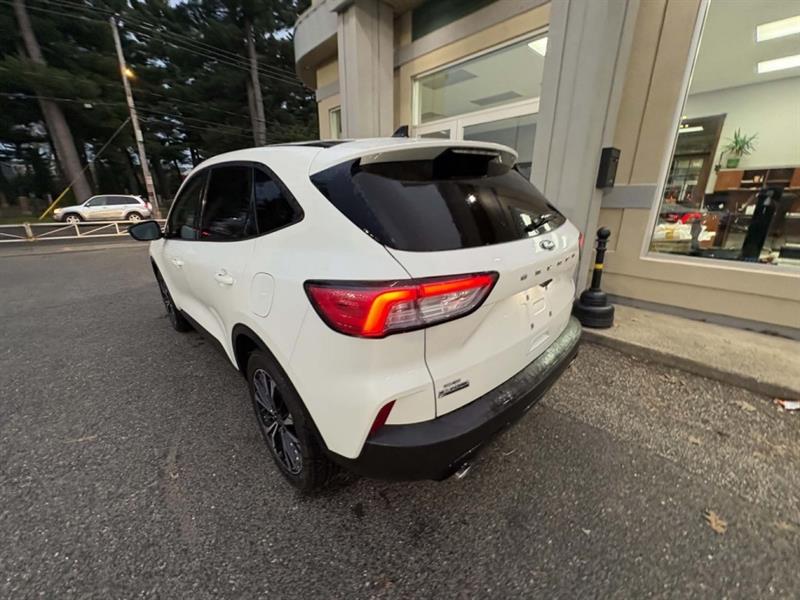 ford Escape 2021 - 4