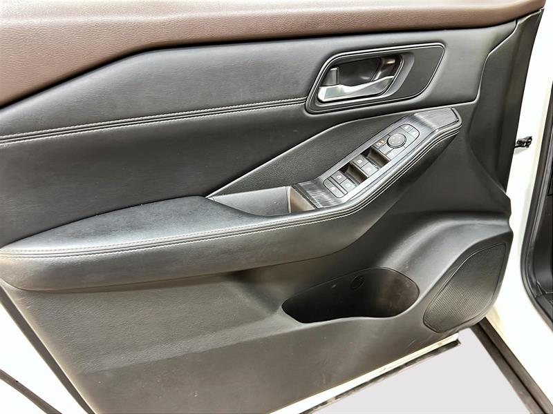 nissan Rogue 2023 - 25