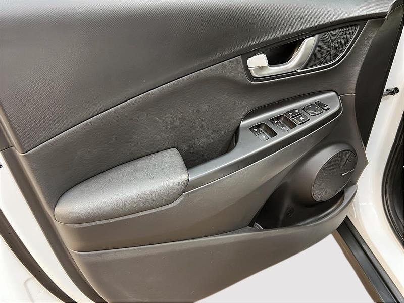 hyundai Kona EV 2023 - 24