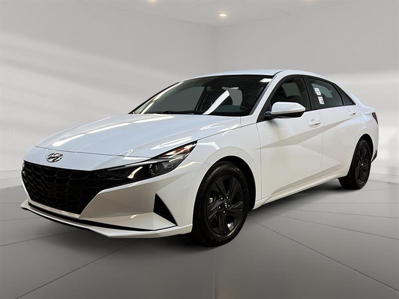 hyundai Elantra 2022