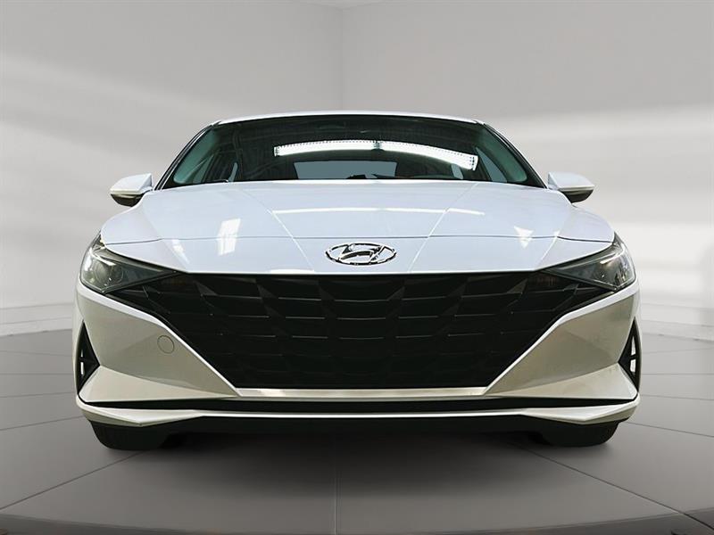 hyundai Elantra 2022 - 2