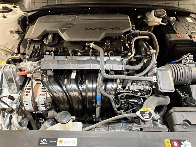 hyundai Elantra 2022 - 11