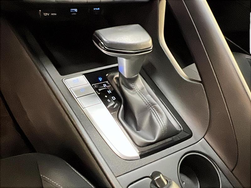hyundai Elantra 2022 - 13